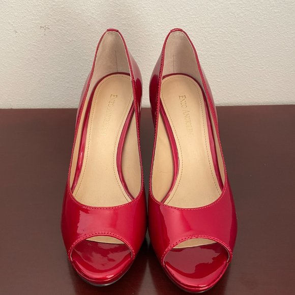 "There's No Place Like Home" - Picture 2 of 4